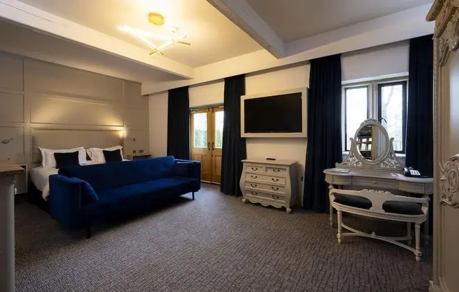 Luxury Tek Büyük Yataklı Oda, Bahçe Manzaralı