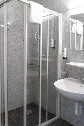 Superior Tek Büyük veya İki Ayrı Yataklı Oda (Double Bed & Sofa)