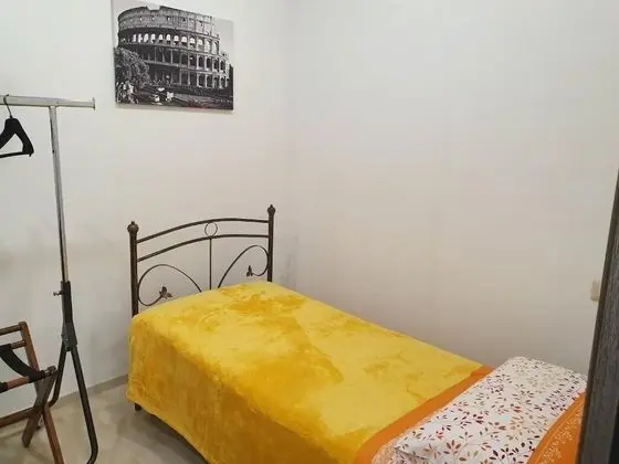 Basic İki Ayrı Yataklı Oda