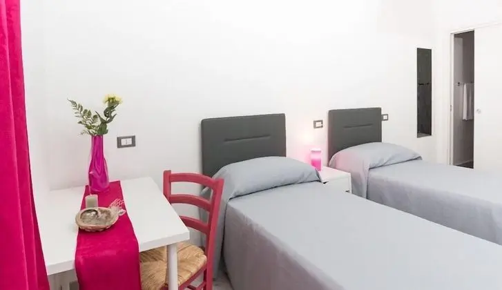 Tek Büyük veya İki Ayrı Yataklı Oda