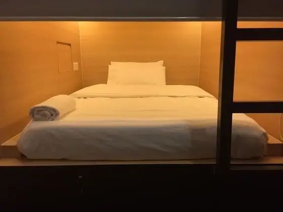 Premium Ortak Ranzalı Oda, Birden Çok Yatak Odası