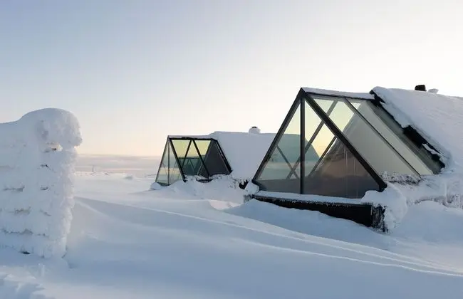 Aurora Cabin