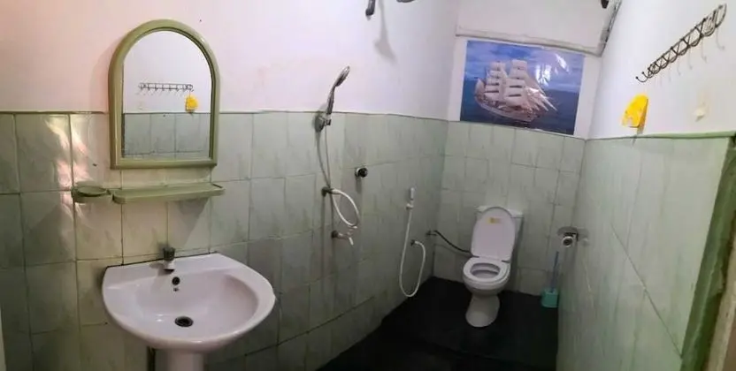 Comfort Tek Büyük Yataklı Oda