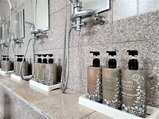 Oda, 1 Tek Kişilik Yatak, Sigara İçilmez, Ortak Banyo