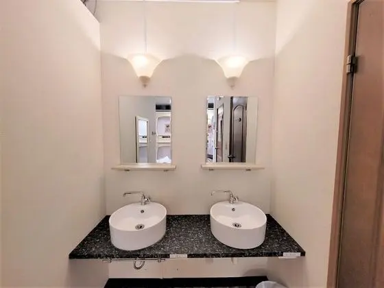 Oda, 1 Tek Kişilik Yatak, Sigara İçilmez, Ortak Banyo