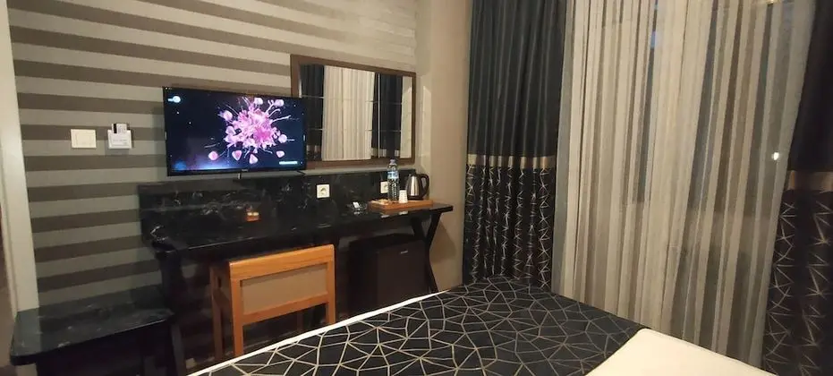 Standard Büyük Yataklı Tek Kişilik Oda, 1 En Büyük (King) Boy Yatak, Şehir Manzaralı