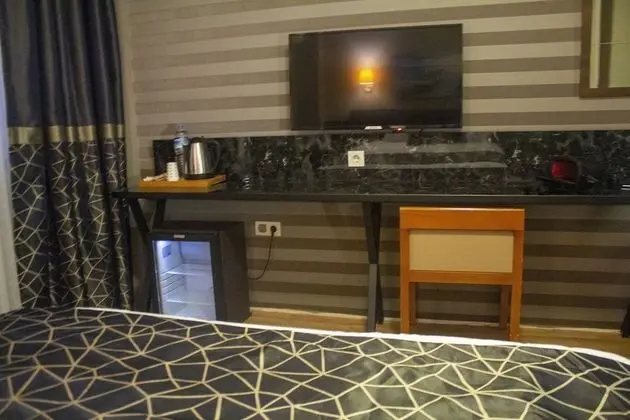 Standard Büyük Yataklı Tek Kişilik Oda, 1 En Büyük (King) Boy Yatak, Şehir Manzaralı