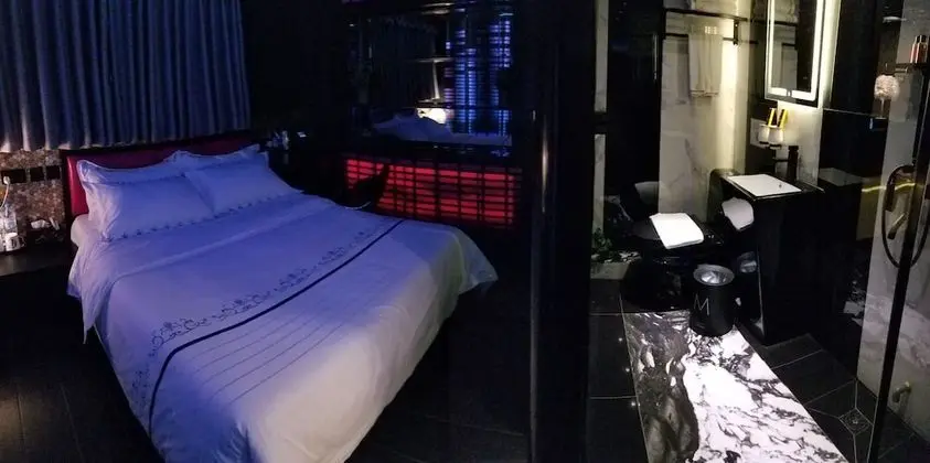 Design Tek Büyük Yataklı Oda, Şehir Manzaralı