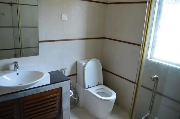 Tek Büyük Yataklı Oda, Balkon