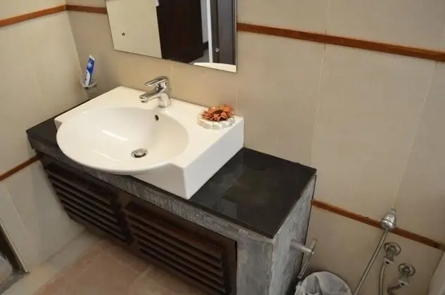 Tek Büyük Yataklı Oda, Balkon