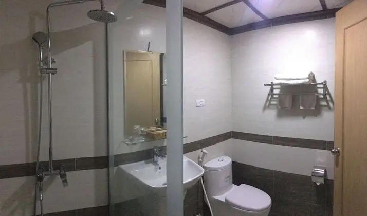 Deluxe Tek Büyük veya İki Ayrı Yataklı Oda, 1 Yatak Odası, Kısmi Deniz Manzarası