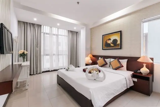 Luxury Süit, 1 Yatak Odası, Sigara İçilmez, Kısmi Deniz Manzarası