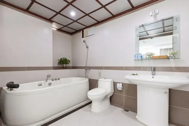Luxury Süit, 1 Yatak Odası, Sigara İçilmez, Kısmi Deniz Manzarası