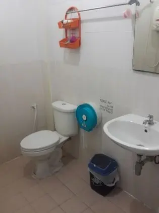4-Bed Mixed Dorm