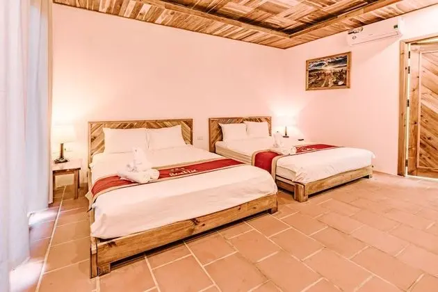 Family Bungalov, Havuz Manzaralı