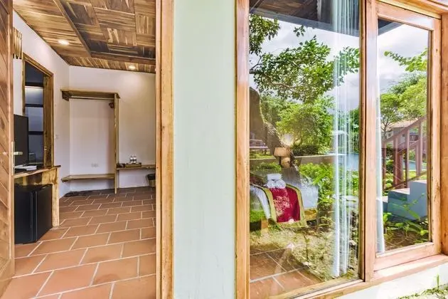 Family Bungalov, Havuz Manzaralı