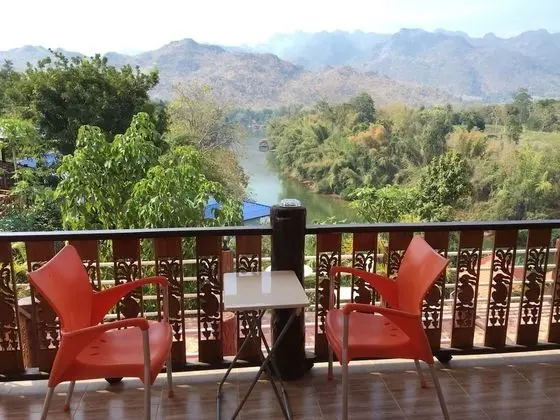Deluxe River View Bungalow