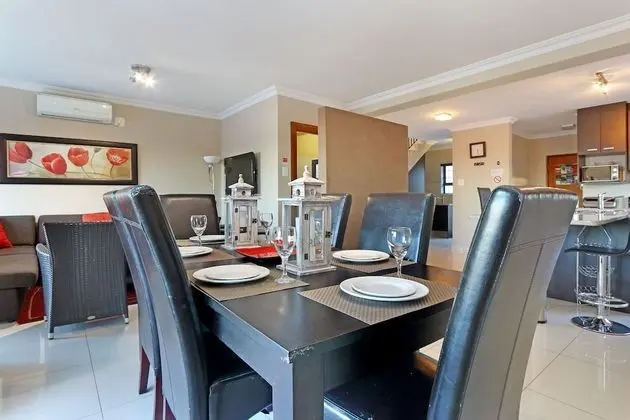 MANDELAS GOLD- 2 BEDROOM 2 BATHAPARTMENT