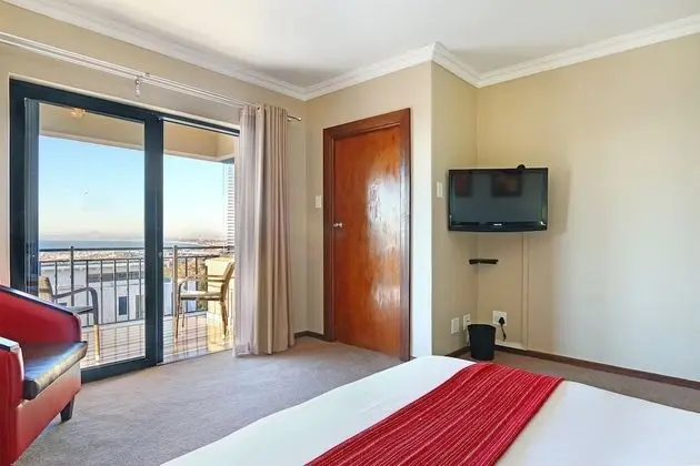 MANDELAS GOLD- 2 BEDROOM 2 BATHAPARTMENT