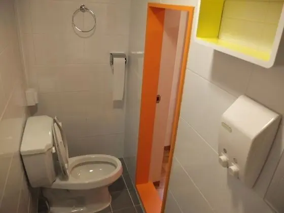 Tek Büyük Yataklı Oda, Banyolu/Duşlu