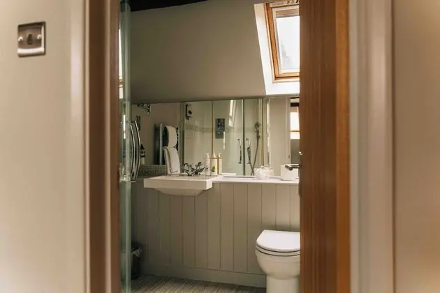 Superior Süit, Banyolu/Duşlu