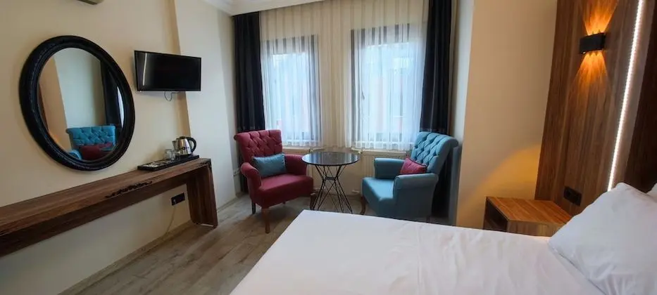 Tek Büyük Yataklı Oda