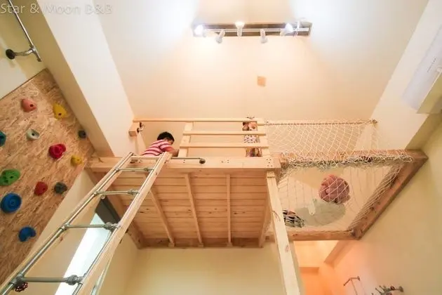 Family Oda (Rock Climbing)