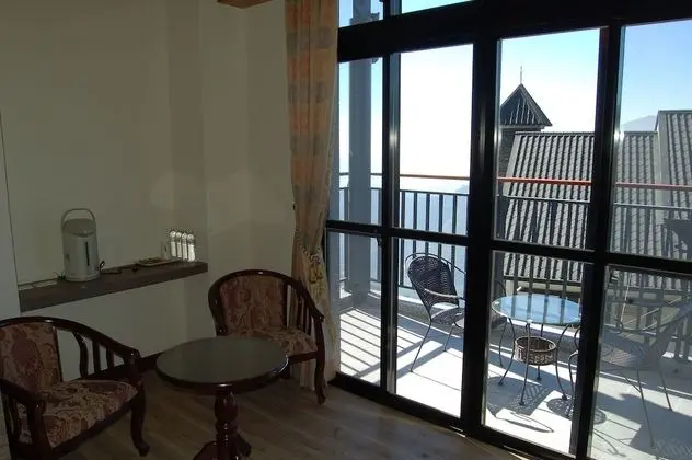 Deluxe Dört Kişilik Oda