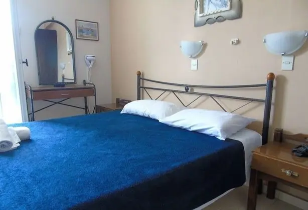 Tek Büyük veya İki Ayrı Yataklı Oda, Şehir Manzaralı