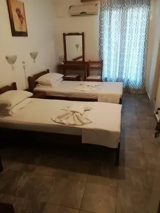 Tek Büyük veya İki Ayrı Yataklı Oda, Şehir Manzaralı