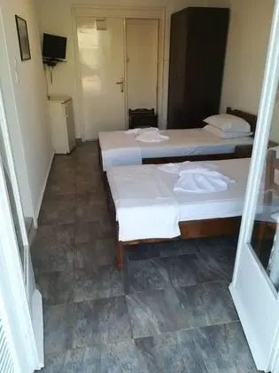 Tek Büyük veya İki Ayrı Yataklı Oda, Şehir Manzaralı