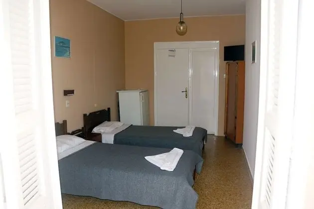Tek Büyük veya İki Ayrı Yataklı Oda, Şehir Manzaralı