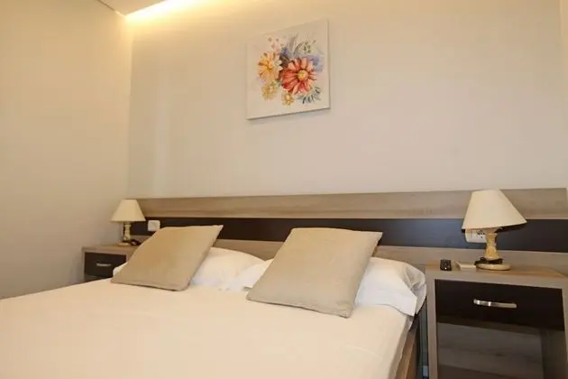 Tek Büyük Yataklı Oda, Balkon