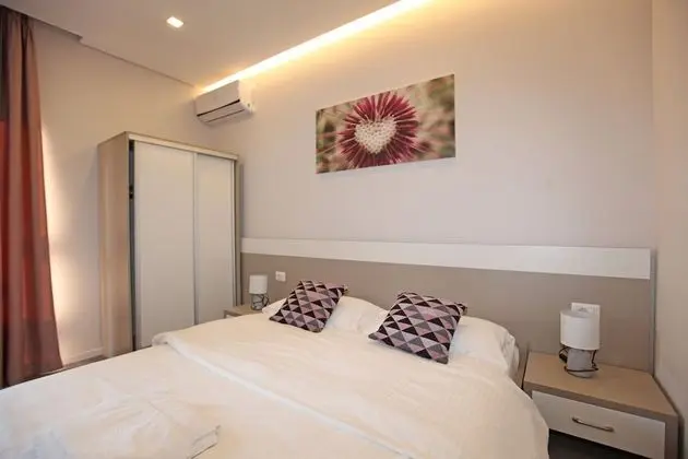 Tek Büyük Yataklı Oda, Balkon
