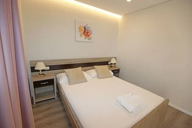 Tek Büyük Yataklı Oda, Balkon