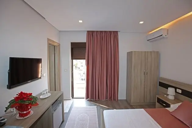 Tek Büyük Yataklı Oda, Balkon