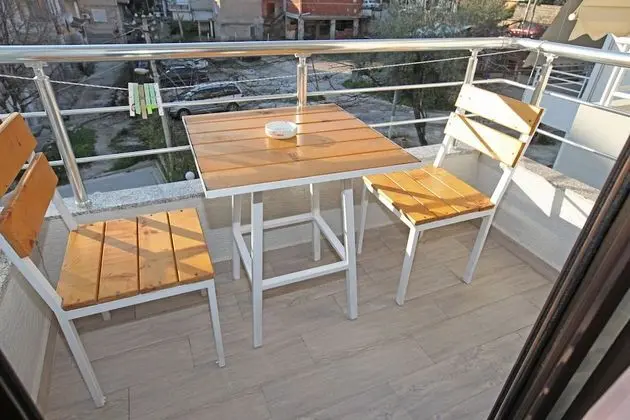 Tek Büyük Yataklı Oda, Balkon