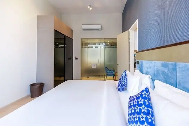Standard Süit, 1 Yatak Odası (One Queen Bed)