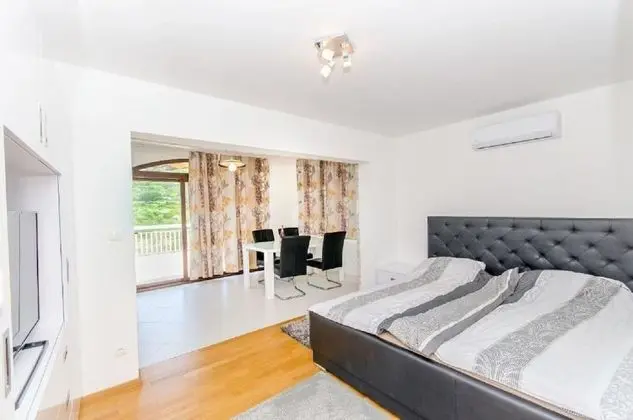 Apart Daire (Star - with swimming pool - A5(6))