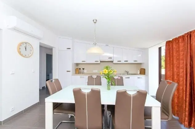 Apart Daire (Star - with swimming pool - A6(6))