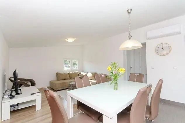 Apart Daire (Star - with swimming pool - A6(6))