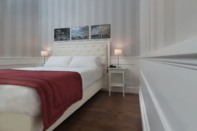 Tek Büyük veya İki Ayrı Yataklı Oda