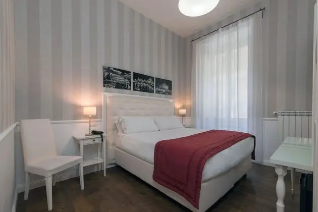 Tek Büyük veya İki Ayrı Yataklı Oda