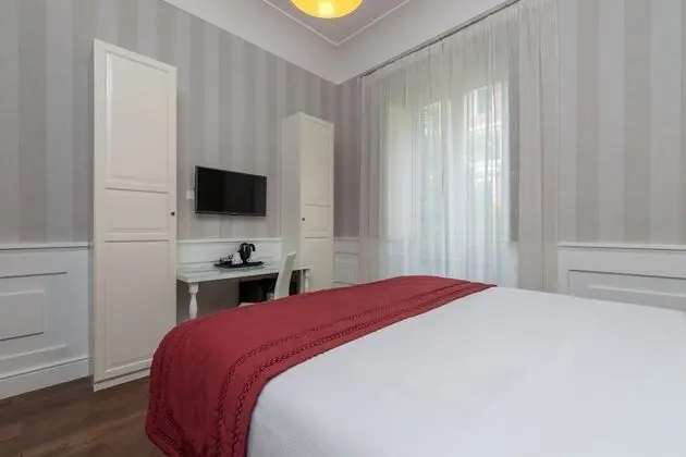 Tek Büyük veya İki Ayrı Yataklı Oda