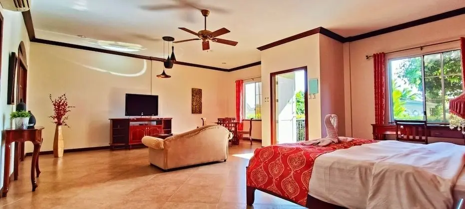 Tek Büyük Yataklı Oda