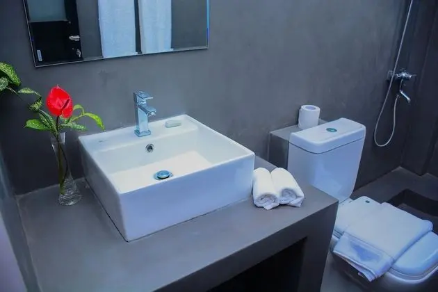 Deluxe Tek Büyük Yataklı Oda, 4 Yatak Odası, Sigara İçilebilir, Balkon