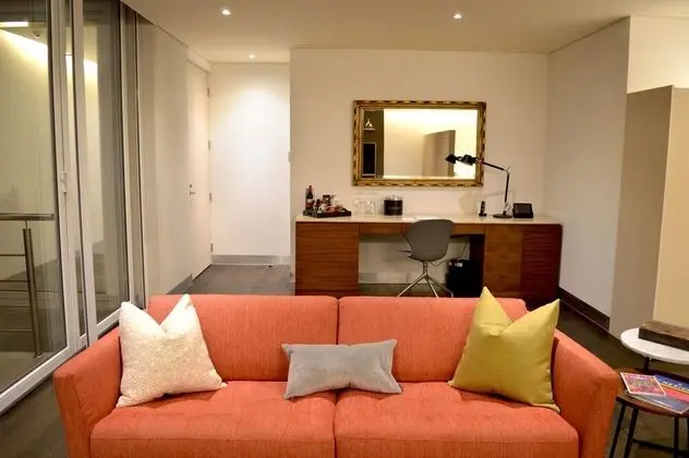 STARA SUITE