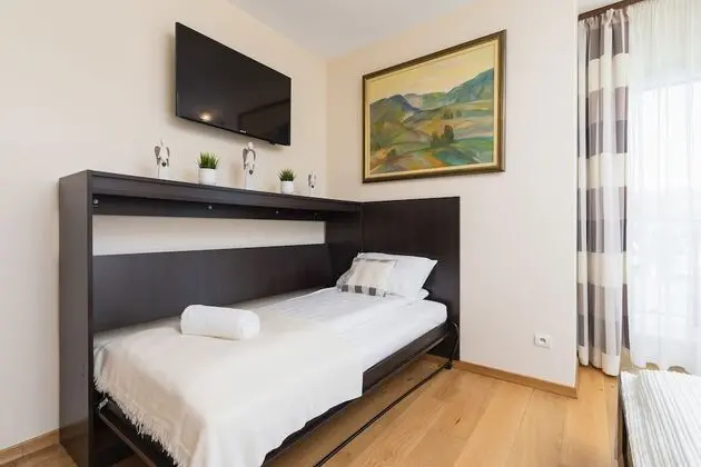 Apart Daire, 1 Yatak Odası, Havuz Kullanımı, Dağ Yamacı