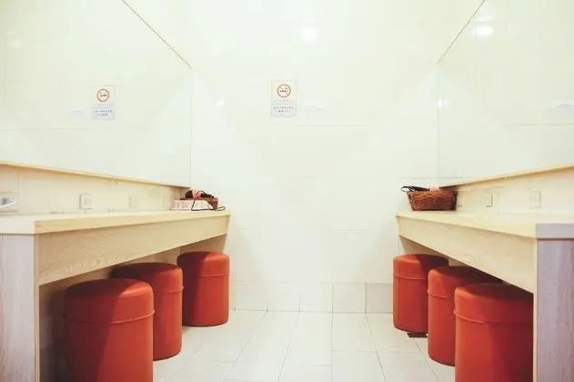 Ortak Ranzalı Oda, Karma Ranzalı Oda, Ortak Banyo