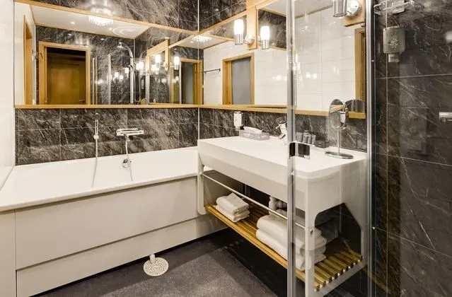 Premium Junior Suite